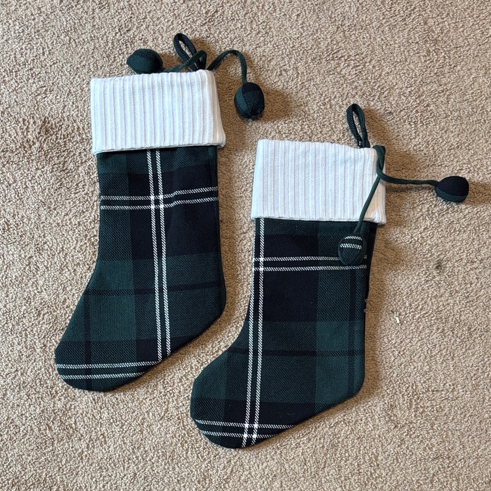 Plaid Stocking Set - Green and White